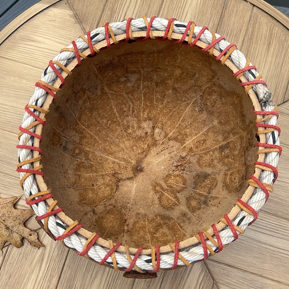 Large Gourd Bowl - Picture 3 of 8